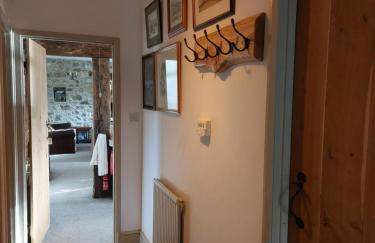 The Mews, Talley - Photo 11