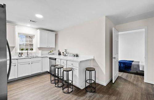 Home Sweet Home - near NWK & NYC w/free parking - Foto 5