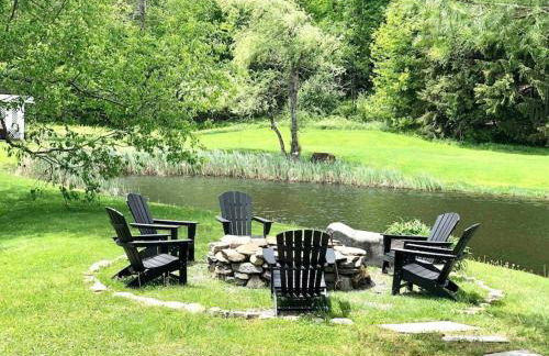 The Villa - Industrial Farmhouse with Hot Tub - Photo 9