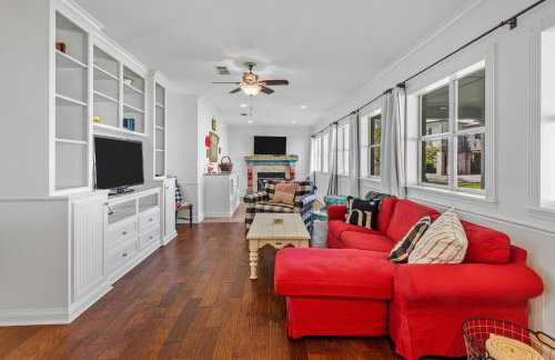 Waterfront 3 Bedroom Home - Foto 15