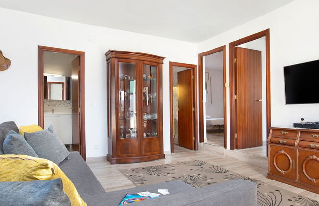 Cozy Villa in Lloret de Mar With Private Pool for 11 pax - Photo 5