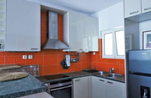 Το σπίτι δίπλα στη θάλασσα / The house by the sea - Foto 4