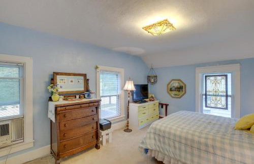 Historic Home with Sunroom - 5 Mi to Lambeau Field! - Foto 19