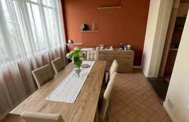 Villetta verde Smeraldo fronte piscina - Foto 17