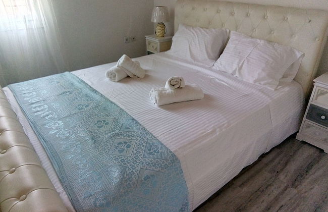 Mykonian 1BR Apartment - Ornos Beach - Photo 3