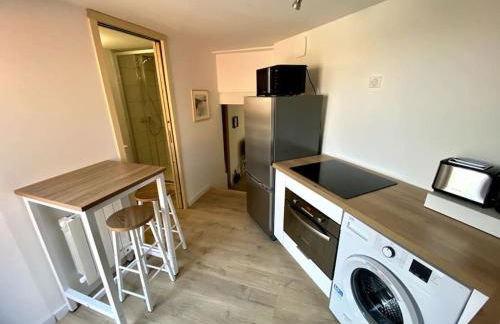 Chaleureux T3 avec terrasse/ Proche Valence - Foto 2