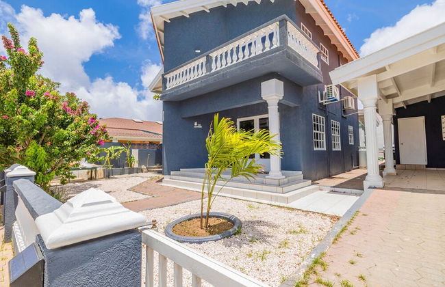 Renovated 4br2ba w Private Pool in Prime Location - Foto 40