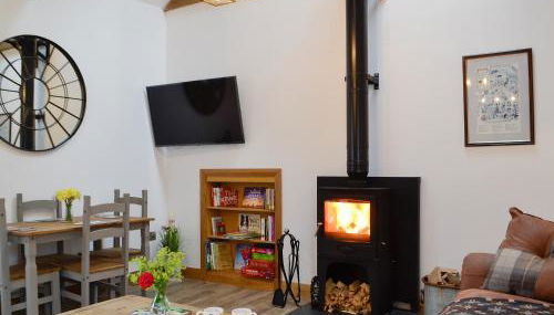 Sgubor Llwyndu - Foto 5