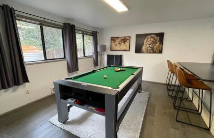 Remodeled, Spacious, Modern Retreat 5 BR, 3BA, 2KIT - Foto 23