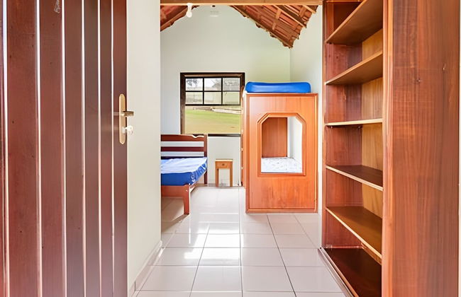 Chácara com 4 Chalés grande piscina - Foto 13