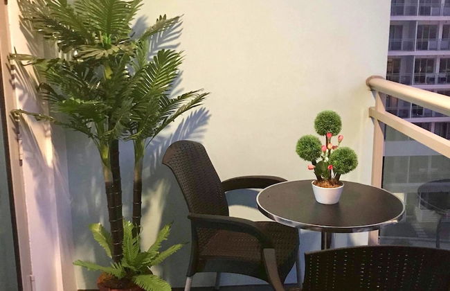 Maui 2 Bedroom Condo at Azure Urban Resort Residences - Foto 22