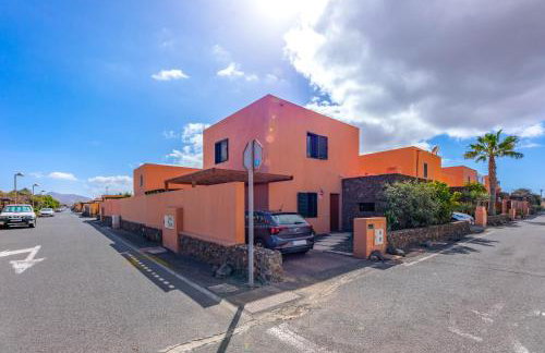 Sunrise Surf House, Big Garden, Hot Tub, Parking, super-fast free Wi-Fi - Foto 25