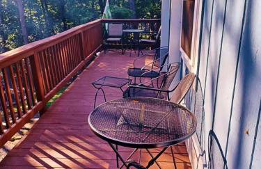Bryce Chalet - Hot Tub, Game Room, Fire Pit, Pets - Foto 23