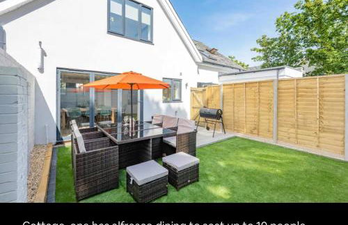 The Old School Sleeps 14 - Photo 53