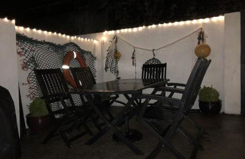 Seasalt Cottage - Modernised traditional cottage, Sleeps 5,short walk to beaches, town, amenities - Photo 13