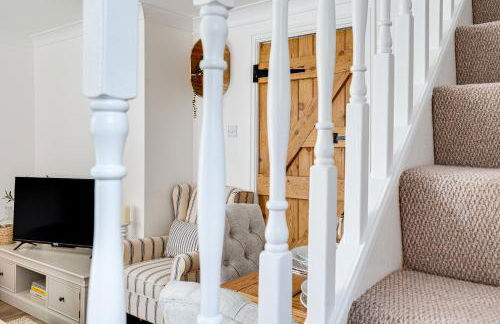 Hidden Gem Hideaway w/ Free Parking - Photo 10