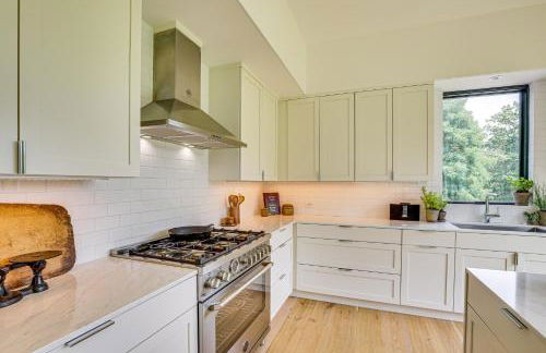 On-Site Sledding! Hudson Valley Winter Escape - Foto 6