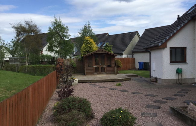 Inverness Apartments - West Heather - Photo 24