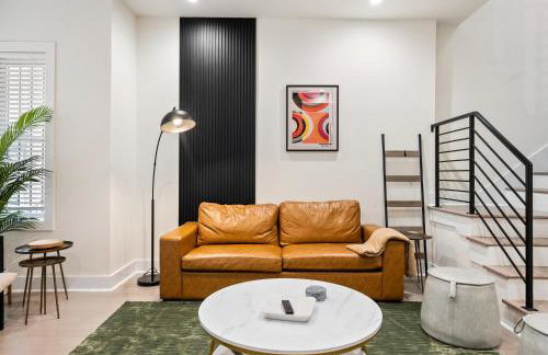 Designer 3-Bedroom Home with King Bed, Family-Friendly, Columbia Heights - Foto 24