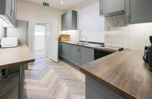 5 Bedroom 5 Bathroom House Portsmouth Docks - Foto 3