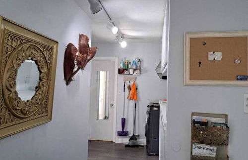 2bdr Bluff Heights Condo walking distance to beach - Foto 8