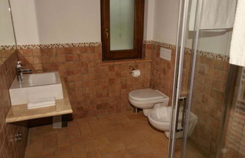 Luxurious Villa in Vasciano Umbria with Private Pool - Photo 23