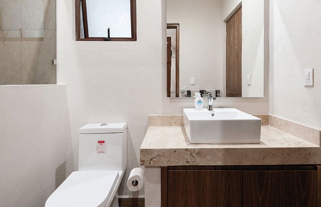 Moderna Villa con Hermosa Vista al Lago - Photo 11