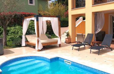 Villa Ari 8+2 - Photo 1