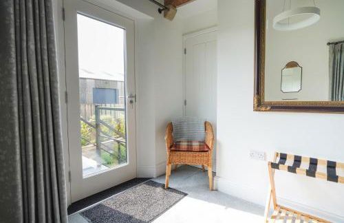 PEAK DISTRICT ROMANTIC Courtyard Loft, with Outdoor Japanese Whirlpool Bath - Foto 36
