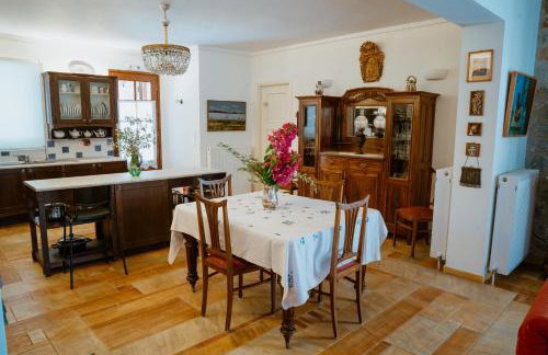 A Luxury Seafront Villa with amazing ambience and view - Foto 15