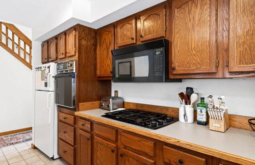 Ski-In Ski-Out SnowPine Village Townhouse - Foto 7