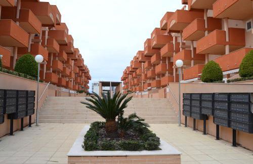 Apartamento Nuevo con Gran Terraza y Wifi en Canet - Photo 21