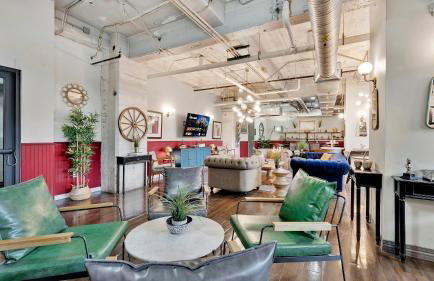 Downtown Loft- Pool -Free Parking -2026 World Cup - Foto 44