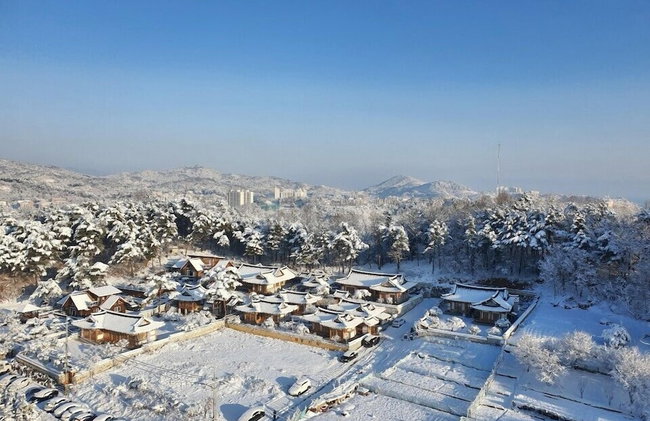 Donghae Hanok Donganjae - Foto 51