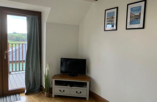 Vale Farm Cottages - Photo 53