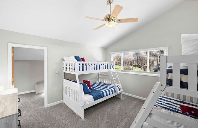 Sun Up, Sun Down by Avantstay Pool w/ Waterfall - Foto 38