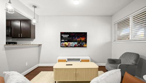 Lux 1BR Apt in North Loop Near UT Free Parking - Foto 3