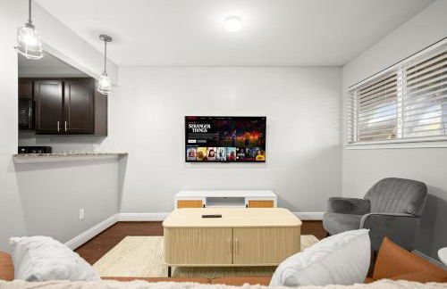 Lux 1BR Apt in North Loop Near UT Free Parking - Foto 3