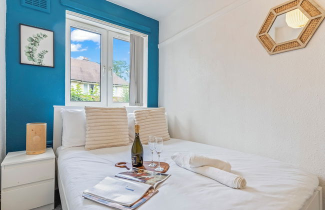 2 Bedroom Apartment - Parking, Wifi, Central - Foto 9