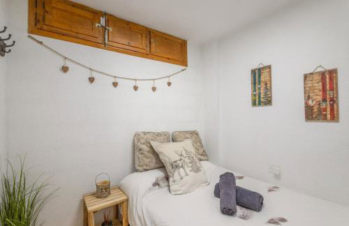 Dúplex acogedor en La Molina- 8 Pax - Photo 2