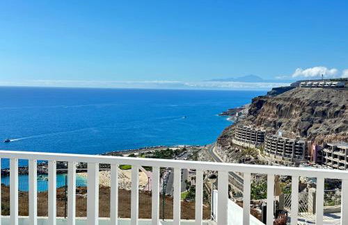 AMADORES BEACH VIEW APARTMENT - Photo 8