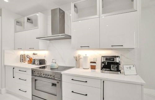 4BR w htd Pool Walk to Las Olas 5mins to Beach - Foto 25