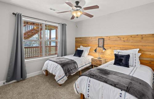 Lake Brittany Escape - Photo 32