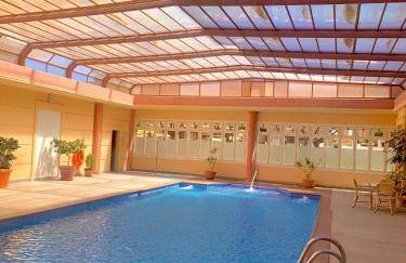 ÁTICO DELUXE entre CENTRO y PLAYA Salinas con TERRAZA, WIFI, PISCINA climatizada, GYM, SAUNA y GARAJE -Smart TV - Foto 37