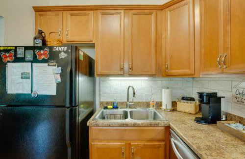 Steps to Sugar Mountain! Condo w/ Furnished Deck - Foto 9