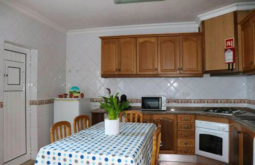 Charming house with fireplace in Grândola, 142 m², Internet included - Foto 15