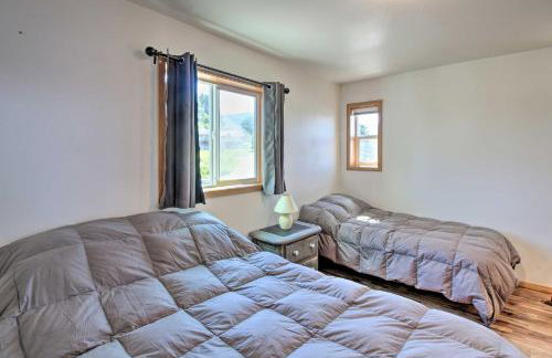 Waterfront Apt with Mtn View, Walk Into Town! - Foto 16