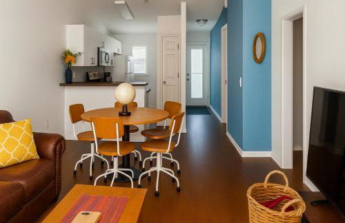 Charming 2 bdr 1 bath home fenced byard N Pensacola Pet Friendly Close to bases - Foto 17