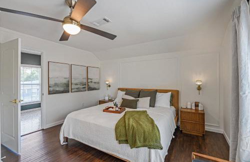 Less than 1mi to Square, SW, EV Plug, Boutique Comfort - Foto 4