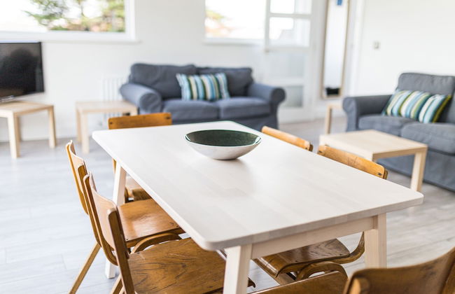 The Views - Photo 16